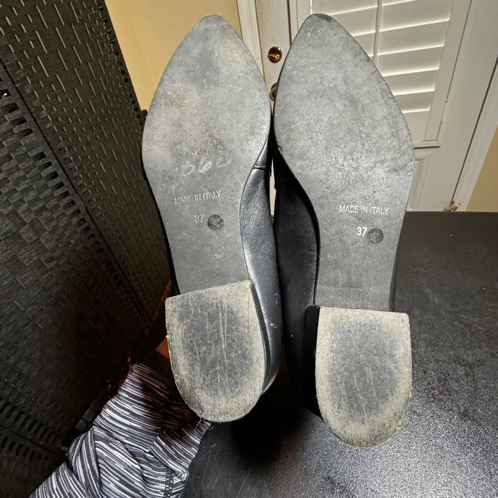 Avellini Eur 37 flats made in Italy